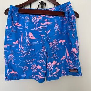 Youth SZ 16 Vineyard Vines swim trunks- with mesh